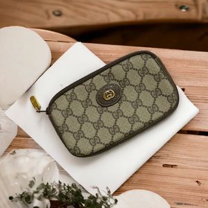 COPY - Gucci GG Supreme Vintage Canvas Leather Zipper Pouch